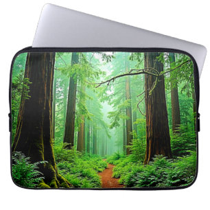 Redwood Forest Misty Tranquilitet Design Laptop Fodral