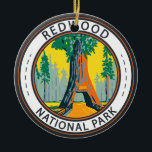 Redwood nationalpark Chandelier Träd Badge Julgransprydnad Keramik<br><div class="desc">Färgvektorteckningens design. Parken skyddar stora prairier,  ekskogar,  vild floder och 40 sjömil hårt kusten.</div>