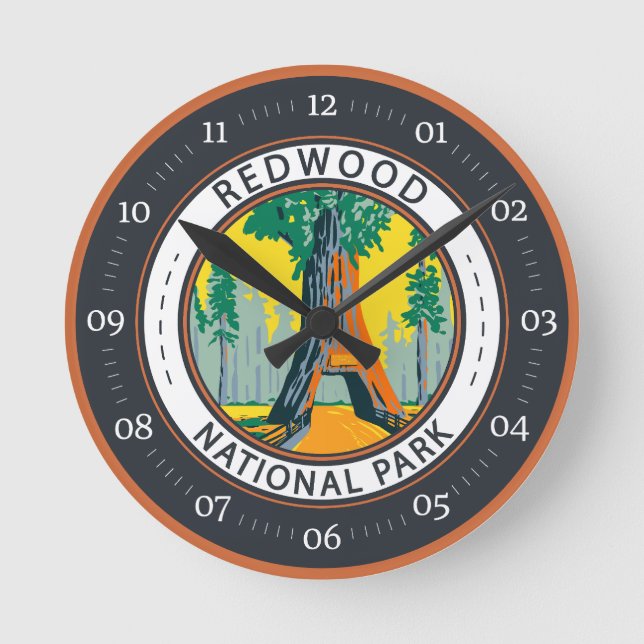 Redwood nationalpark Chandelier Träd Badge Rund Klocka (Framsida)