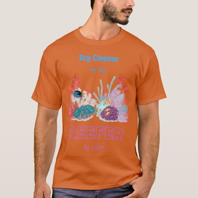 Reefer 20230109T2239285 love retro T Shirt (Framsida)