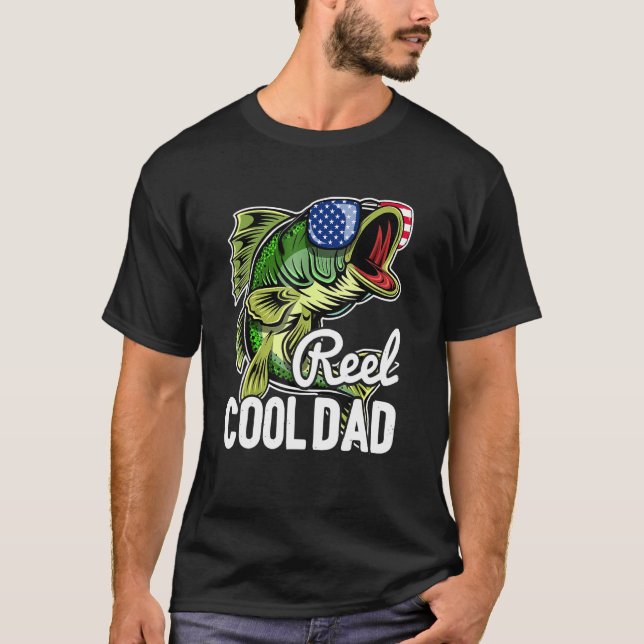 Reel Coola Pappa Fishing Sunglass 4:e juli Patri T Shirt (Framsida)