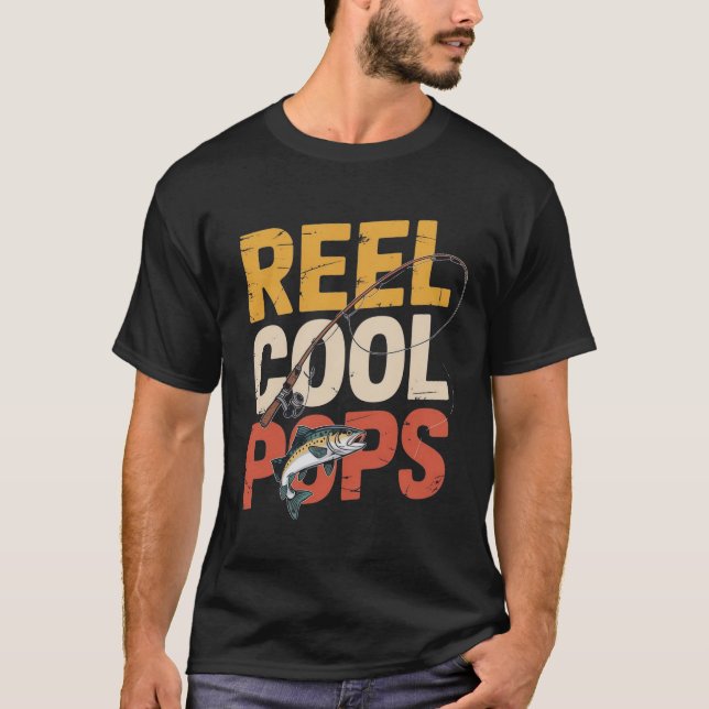 Reel Coola Pops Funny Fishing Pappa T-Shirt (Framsida)
