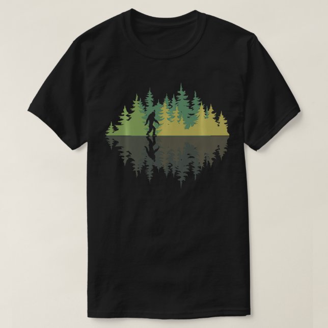 Reflection Forest Trees Sasquatch Conspiracy Yeti  T Shirt (Design framsida)