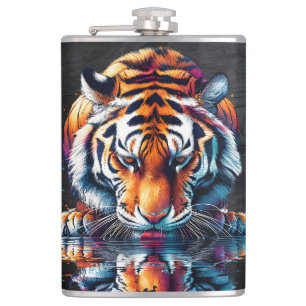 Reflektion av tigerdrickande Vatten Fickplunta