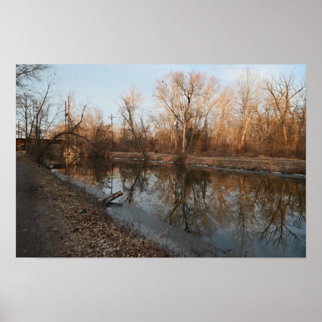 Reflektion av vinter-vattenområde Poster (Framsidan)