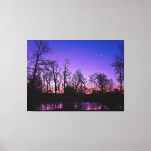 Reflektion i Neon Art Sunrise Sjö Canvastryck