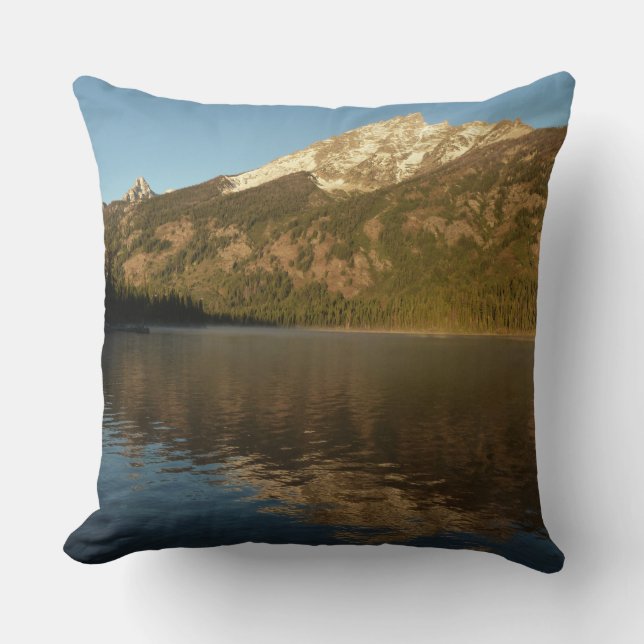Reflektion vid Jenny Lake I Kudde (Framsida)