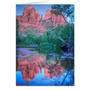 Reflektioner av Cathedral sten, Sedona, Arizona Hälsningskort