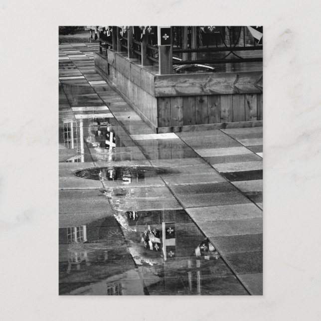 Reflektioner efter regn i Ställe Aubry Vieux Hull Vykort (Framsida)