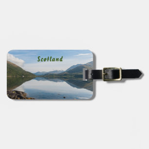 Reflektioner i bergen i Loch Creran - Skottland Bagagebricka