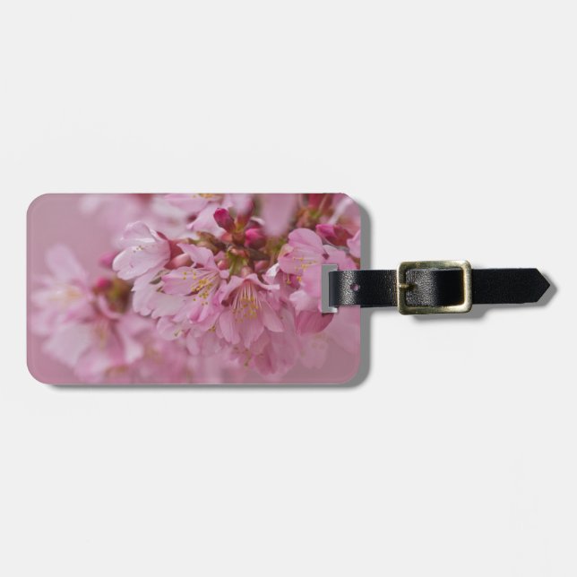 Reflektioner kring Blek Rosa av Sakura Cherry Blom Bagagebricka (Horisontell Framsida)