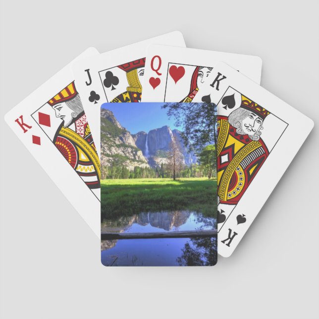 Reflexioner av nedgångar casinokort (Baksidan)