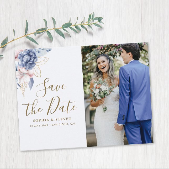 Regal Blue & White Wedding with Gold Accents Vykort (Skapare uppladdad)