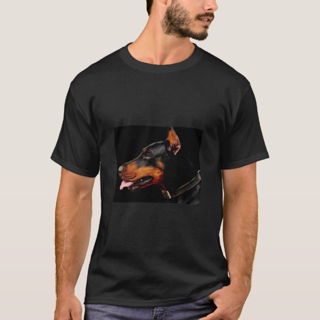 Regal Doberman Pinscher 503 T Shirt (Framsida)