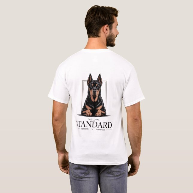 Regal German Shepherd Luxury Dog Art T Shirt (Hel baksida)