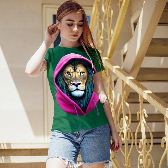 Regal Lejon Sweatshirt - Fierce och Fashionable T Shirt (Skapare uppladdad)