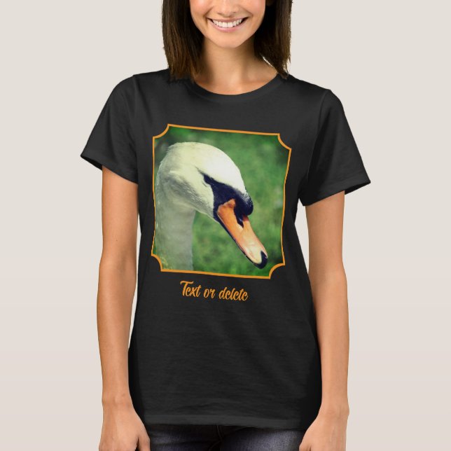 Regal White Swan Nature Personalized T Shirt (Framsida)