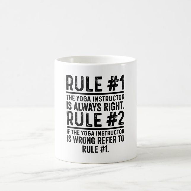 Regel nummer 1: Yoga-instruktören är alltid Höger  Kaffemugg (Center)