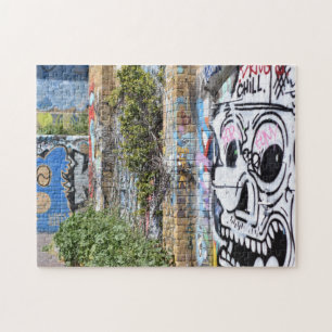 Regents Canal Graffiti London England Pussel