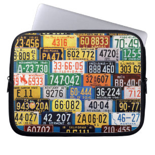 Registreringsskyltar av H. Wilson Smed Laptop Sleeve