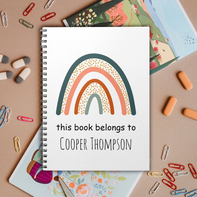 Regnbåge den här boken tillhör barn anteckningsbok (Skapare uppladdad)