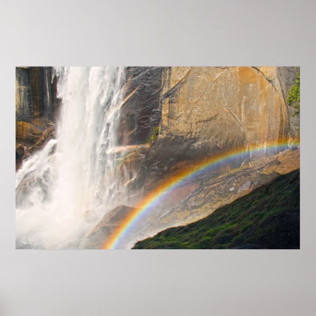 Regnbåge framför vattenfall poster (Framsidan)