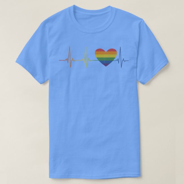 Regnbåge hjärta med hjärtrytm i pride månad t shirt (Design framsida)