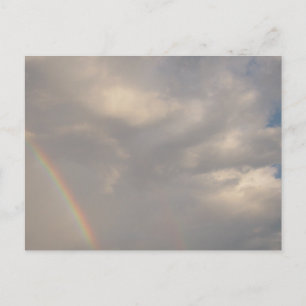 Regnbåge i molnen Fotografering av himmel och väde Vykort