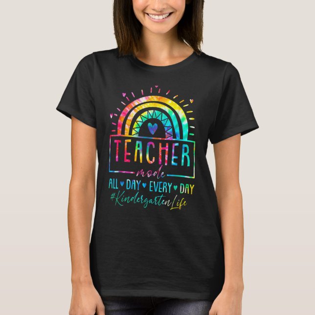 Regnbåge Kindergarten Livet hela dagen varje dag t Shirt (Framsida)