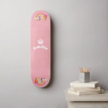 Regnbåge med dämpningseffekt Skateboard<br><div class="desc">Regnbåge med lindeffekt Skateboard,  underbar för alla tillfälle,  till exempel födelsedagstjuva. Gör det till ditt eget genom att lägga till texten. Om du vill komma åt avancerad redigering går du till "Anpassa den här verktygen" och klickar på "Information",  rulla ner och tryck på länken "klicka för att anpassa ytterligare".</div>