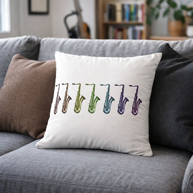 Regnbåge Saxofoner Musik Konst | Färgrik Saxofon  Kudde (A throw pillow with a lineup of rainbow saxophones.)