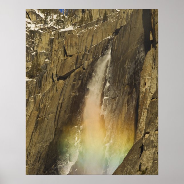 Regnbåge vid Upper Yosemite Falls i Yosemite Poster (Framsidan)