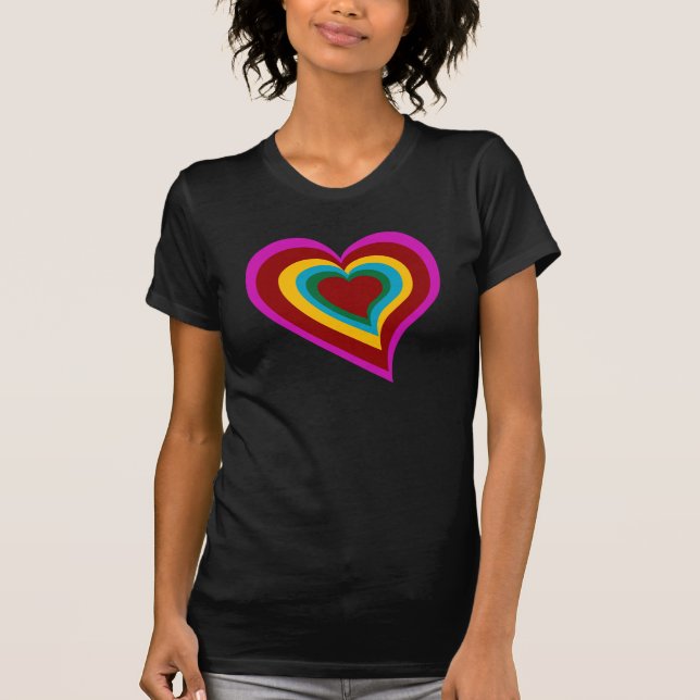 Regnbågehjärtakvinna skjorta tee shirt (Framsida)