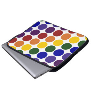 Regnbågepolka dots på vit laptop sleeve