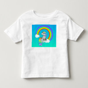 RegnbågeUnicornblå himmel som är gulliga för T Shirt