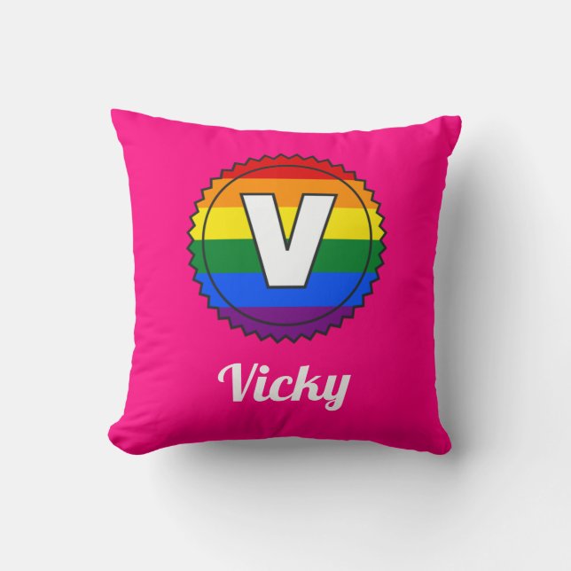 Regnbågmonogram för brev V & Namn Gay pride - Rosa Kudde (Framsida)