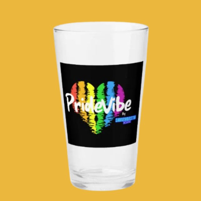 Regnbågs Hjärtat PrideVibe: Drick med Stolthet Glaskopp (Skapare uppladdad)