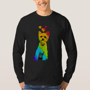 Regnbågsfärgad Yorkshire Terrier med hjärtan Färgr T Shirt