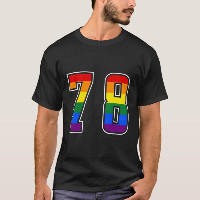 Regnbågsnummer 78 Team Junior Numered Uniform T Shirt (Framsida)