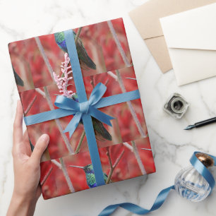 Regnbågsskimrande sken som slår in papper presentpapper