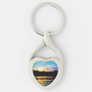 Regnbågssolnedgång i Sjö i bergsområdet Twisted Heart Silverfärgad Nyckelring