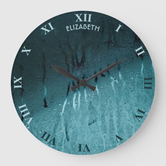 Regndroppar och föda på hösten med nostalgiskt fal stor klocka (Framsida)