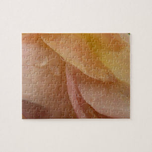 Regndroppar på Ro Petals Rosa Peach Blommigt Pussel