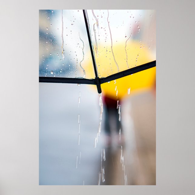 Regniga paraplyer går regn poster (Framsidan)