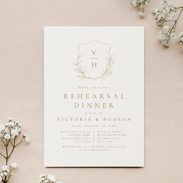 Rehearsal-middag med botanisk vapensköld i guld mo inbjudningar (Gold botanical crest monogram rehearsal dinner invitation)
