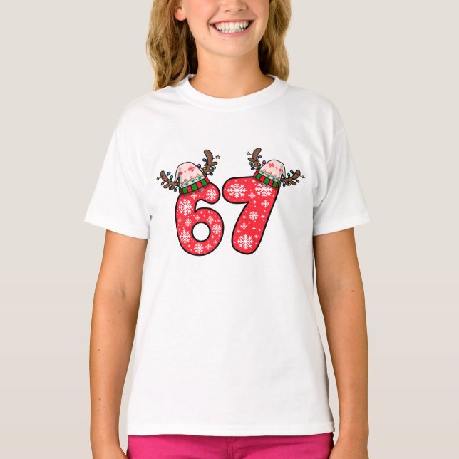 Reindeer 6 7 Santa Hat Christmas  T Shirt (Framsida)