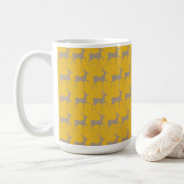 Reindeer Pattern Mug - Mustard Yellow Christmas  Kaffemugg