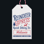 REINDEER UTTRYCKER SPECIELL LEVERANTÖR PRESENTETIKETT<br><div class="desc">Den här söta märkrn för blå rosa och vit North Pole Express-gåva innehåller "Reindeer Express" som är försedd med gräs träd och stjärnor och "Speciell Delivery for" och barnets namn i kursivt teckensnitt för elegant (Ta bara bort malltexten för hand-skriva). På grund "Öppna inte före 25 december". På andra sidan...</div>