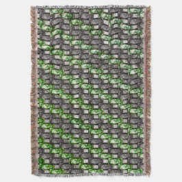 Rektangulär biet, kardad och nedfläckad, grått grö filt