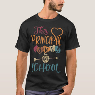 Rektor Kärlek Her School Teacher Roligt Principal T Shirt